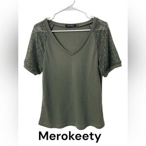 MEROKEETY Olive Ribbed Top with Lace Sleeves • Size M
